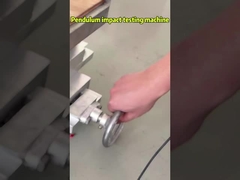 Mesin pengujian benturan pendulum dengan tinggi dan kecepatan benturan yang dapat diatur untuk pengujian fleksibel